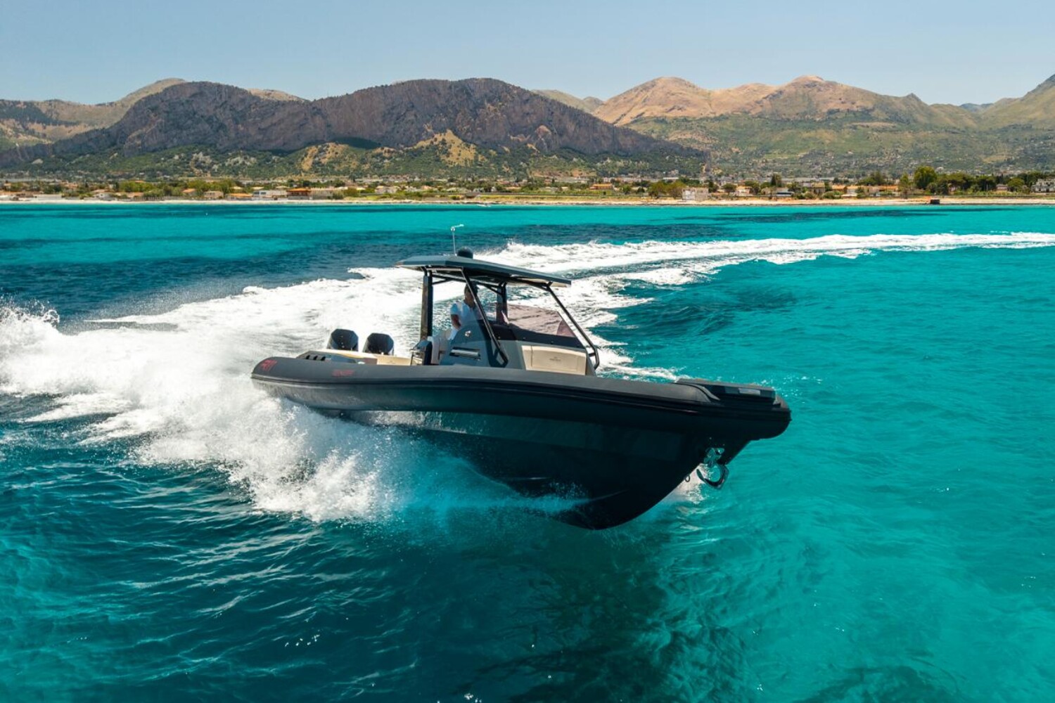 Renier R11 Tourer